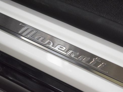 New 2025 Maserati Grecale Folgore image 43