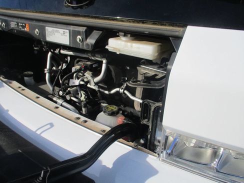 Used 2024 Chevrolet Brightdrop 600 w/ Battery Pack, Max Range AWD/4WD image 20