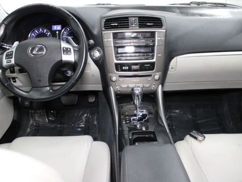 Used 2012 Lexus IS 250 image 2