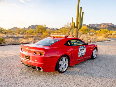 Used 2011 Chevrolet Camaro SS w/ LPO, Ground Effects Package image 28