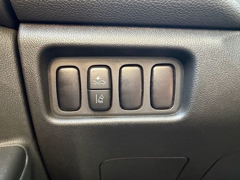 New 2025 Mitsubishi Outlander Sport ES image 22