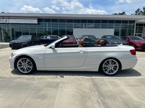 Used 2013 BMW 335i Convertible RWD image 13