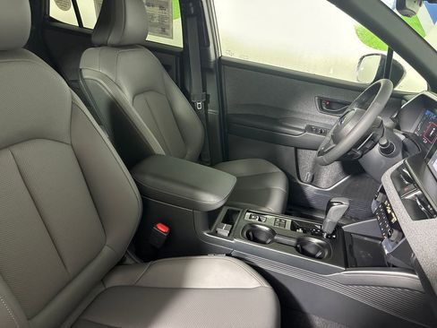 New 2026 Subaru Outback Limited image 25