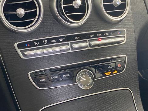 Used 2015 Mercedes-Benz C 300 4MATIC Sedan image 26