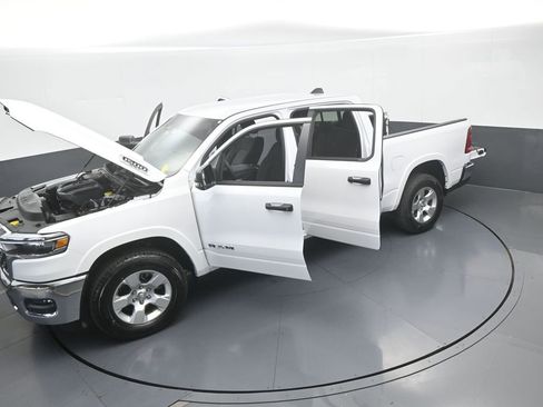 Used 2025 RAM 1500 Big Horn AWD/4WD image 60