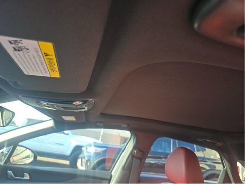 Used 2023 Kia K5 GT-Line image 9