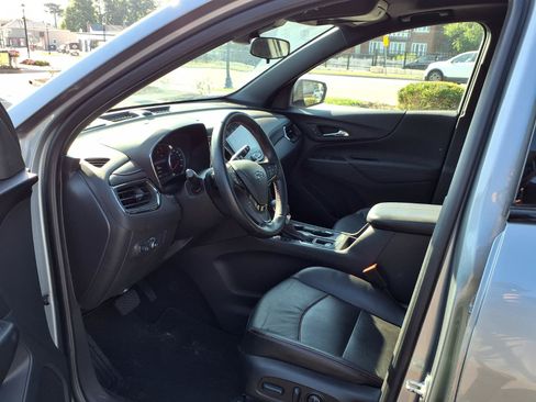 Used 2024 Chevrolet Equinox RS w/ RS Leather Package FWD image 22