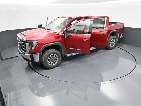 New 2025 GMC Sierra 2500 SLT w/ SLT Premium Package image 40