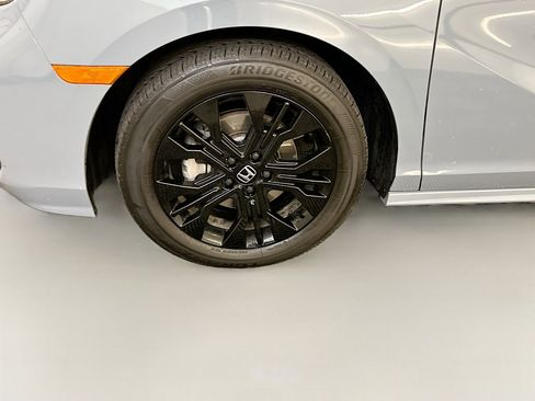 Used 2025 Honda Odyssey Sport-L image 11