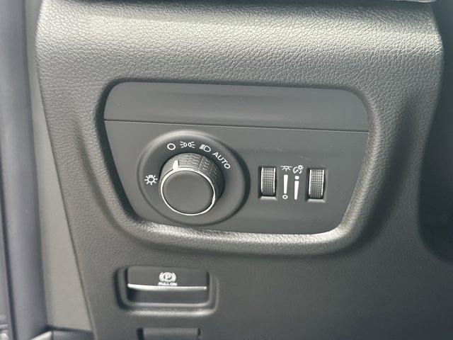 New 2026 Jeep Grand Cherokee Laredo X RWD image 22