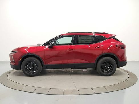 New 2026 Chevrolet Blazer LT w/ Convenience Package FWD image 4