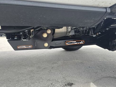 Used 2025 Ford F250 Lariat w/ Black Appearance Package image 11