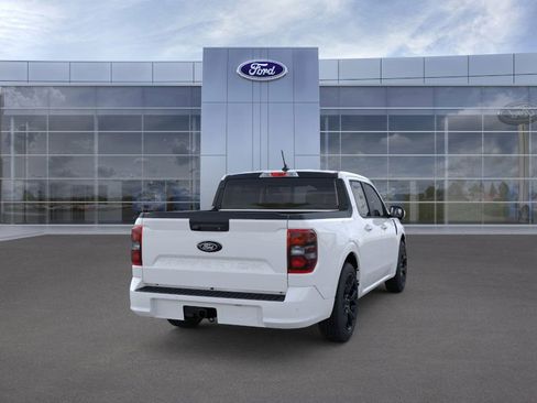 New 2025 Ford Maverick Lobo image 8