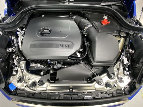 Certified 2025 MINI Cooper S image 22