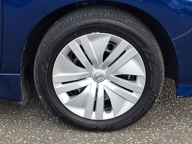 Used 2025 Nissan Leaf S FWD image 27