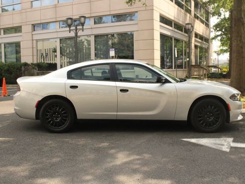 Used 2019 Dodge Charger Police AWD/4WD image 6
