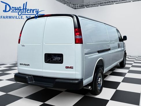 New 2026 GMC Savana 2500 Extended RWD image 5