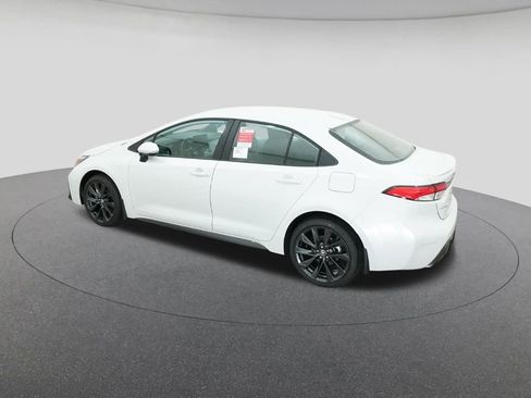 New 2026 Toyota Corolla SE image 4