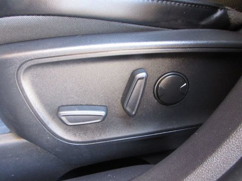 Certified 2023 Ford Escape ST-Line w/ Tech Pack #1 FWD image 12
