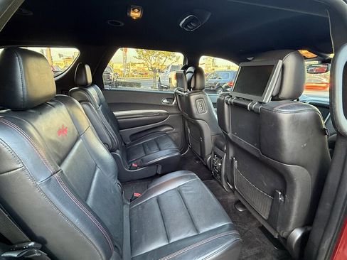 Used 2017 Dodge Durango R/T w/ Technology Group image 33
