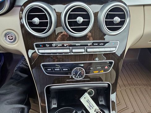 Used 2021 Mercedes-Benz C 300 Sedan image 20