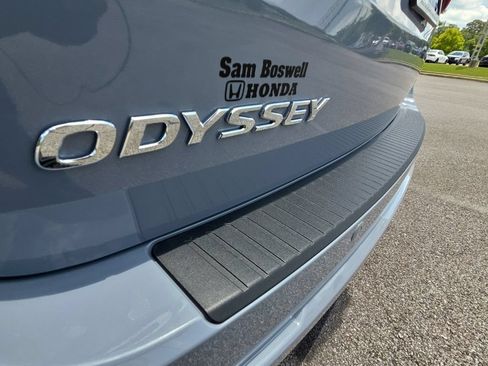 New 2026 Honda Odyssey Touring image 32