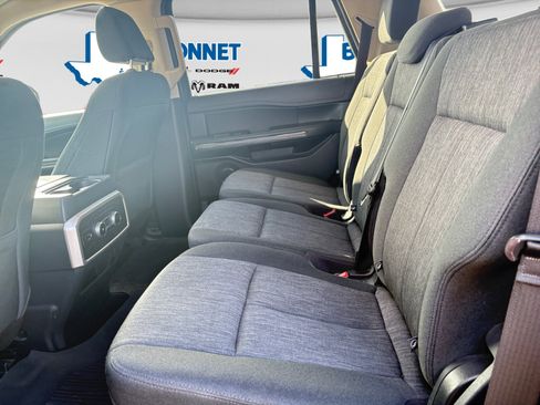 Used 2022 Ford Expedition XLT AWD/4WD image 22