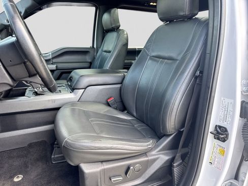 Used 2018 Ford F150 XLT w/ Equipment Group 302A Luxury AWD/4WD image 19