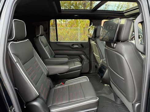 New 2026 GMC Yukon XL AT4 Ultimate w/ LPO, Floor Liner Package image 24