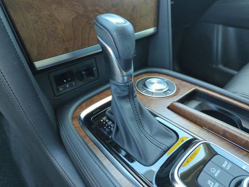 Certified 2023 Nissan Armada SL w/ Captain's Chairs Package RWD image 37