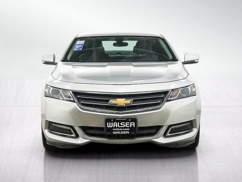 Used 2018 Chevrolet Impala LT FWD image 8