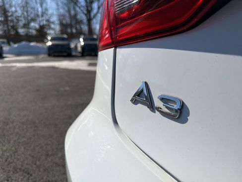 Used 2016 Audi A3 2.0T Premium image 32
