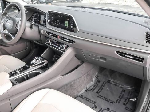 Used 2023 Hyundai Sonata SEL w/ Preferred Accessory Package image 35