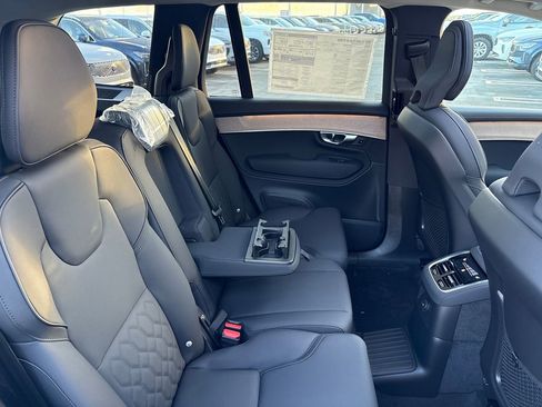New 2026 Volvo XC90 T8 Core image 16