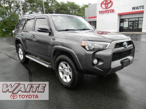 Used 2019 Toyota 4Runner SR5 Premium AWD/4WD image 1