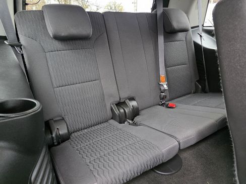 Used 2018 Chevrolet Tahoe LS image 26