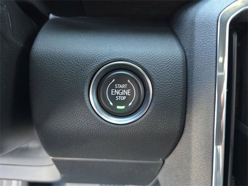 New 2026 GMC Acadia Denali w/ Super Cruise Package image 28