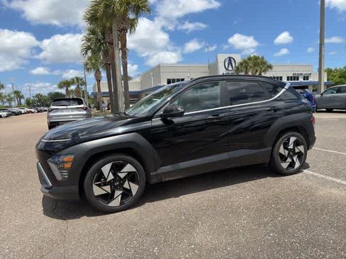 Used 2024 Hyundai Kona Limited FWD image 28
