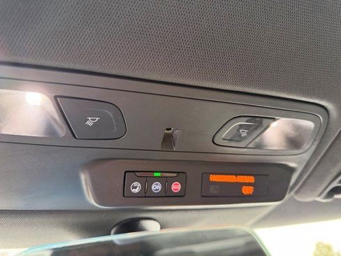 Certified 2022 Chevrolet Camaro LT image 27