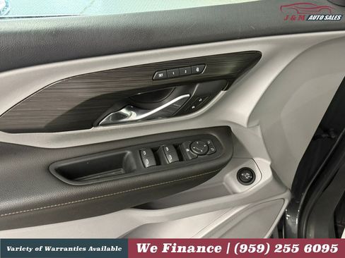 Used 2020 GMC Terrain SLT w/ Preferred Package AWD/4WD image 29