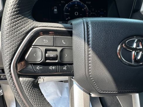 Used 2024 Toyota Sequoia Platinum AWD/4WD image 15