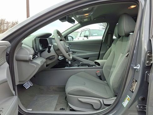 New 2026 Hyundai Elantra Sport FWD image 13