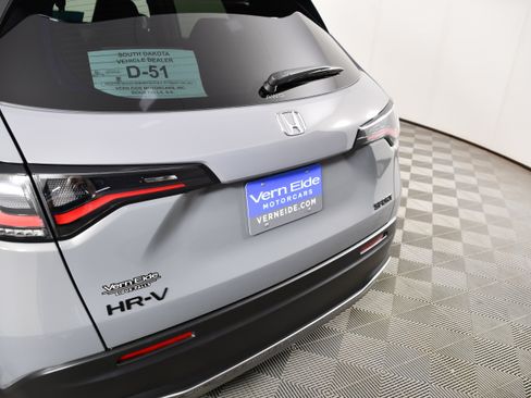 Used 2026 Honda HR-V Sport image 15