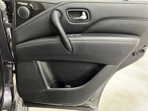 Used 2024 INFINITI QX80 Luxe image 22