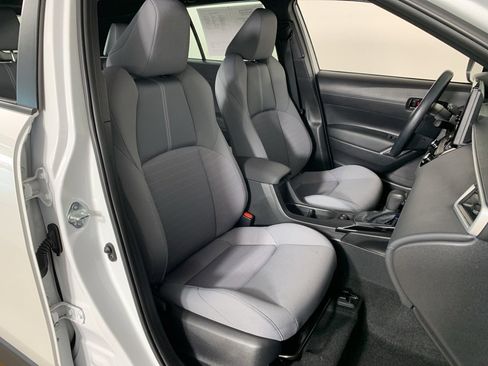 Used 2024 Toyota Corolla Cross S image 21