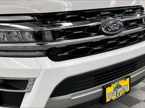 Used 2024 Ford Expedition Max Limited image 34