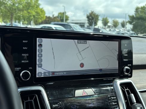 Used 2021 Kia Sorento SX Prestige AWD/4WD image 25