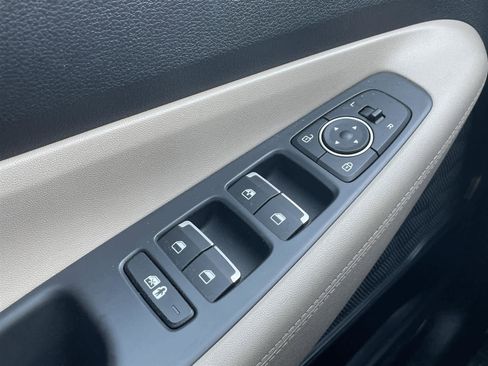 Used 2023 Hyundai Santa Fe SE image 25