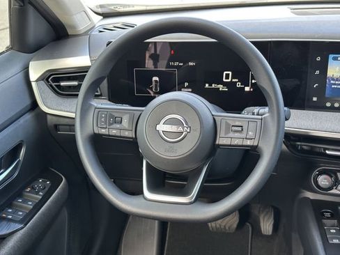 New 2026 Nissan Kicks SV w/ SV Premium Package AWD/4WD image 18