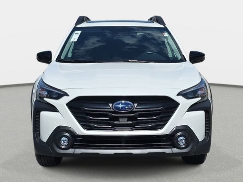 Certified 2025 Subaru Outback Onyx Edition image 2